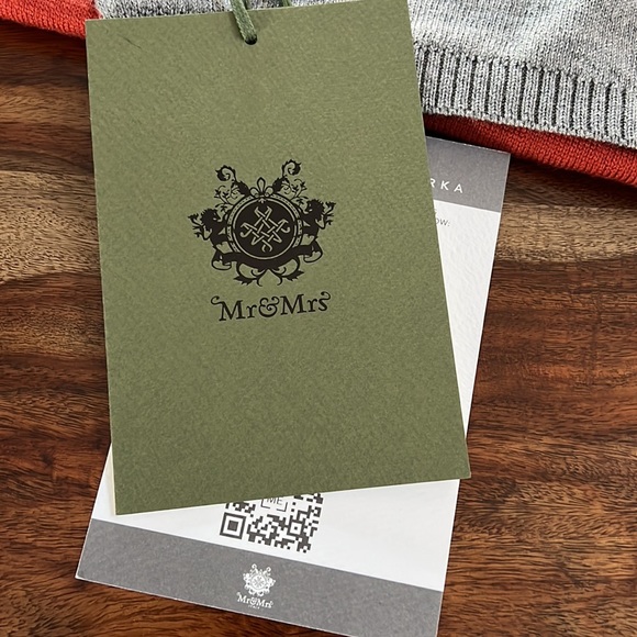 Mr&Mrs Italy 100% wool shall - Picture 2 of 2